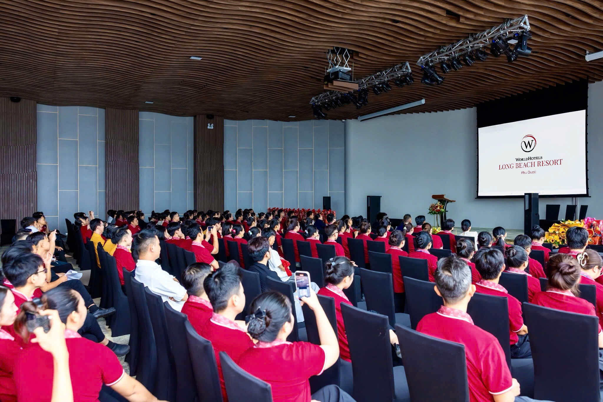 Hội nghị & Sự kiện